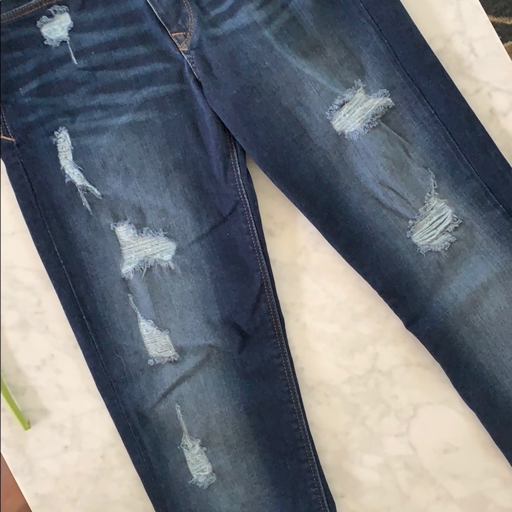Express Distressed Mid Rise Cropped Jeans 👖 - Picture 4 of 6